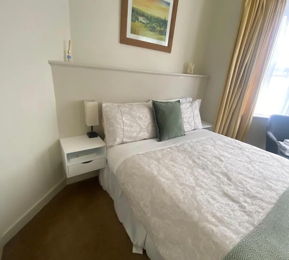 Baldara House Bed & Breakfast Dublin Ireland